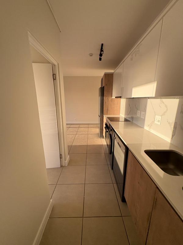 To Let 1 Bedroom Property for Rent in Richwood Western Cape